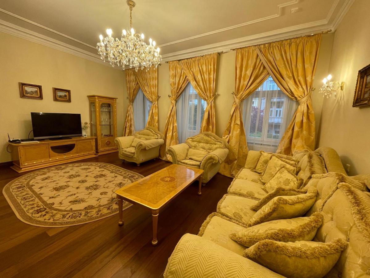 Apartma Premium Карлові Вари Екстер'єр фото